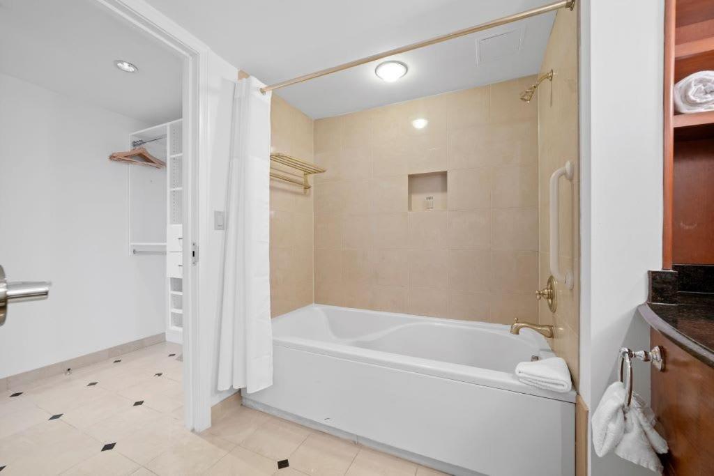 אטלנטיק סיטי Cozysuites Beachfront 2Br 3Ba Condo מראה חיצוני תמונה